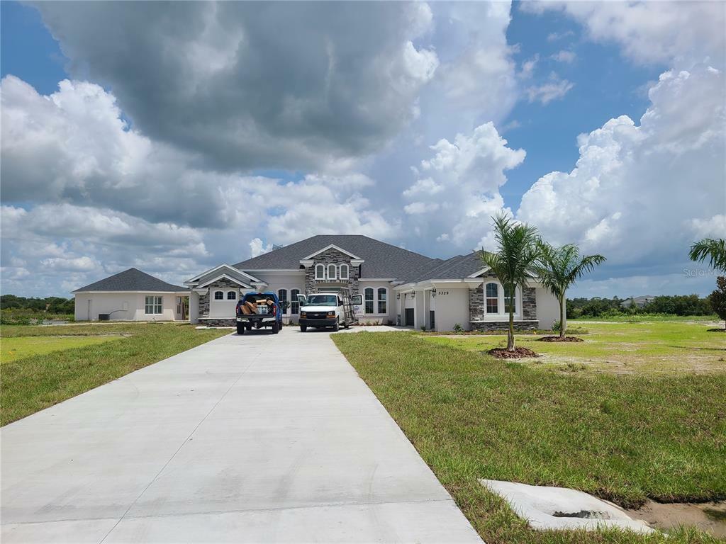 Property Photo:  5329 San Remo Circle  FL 33598 