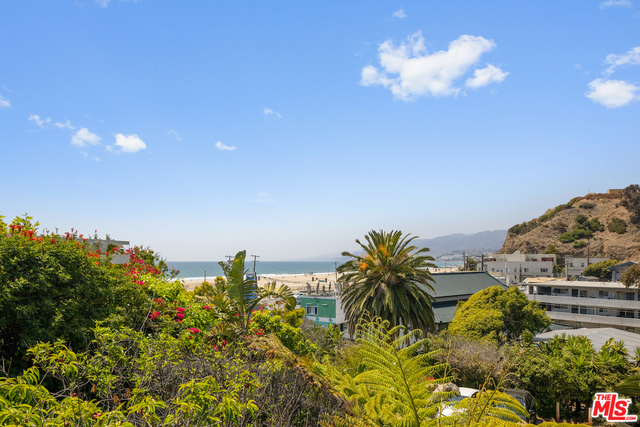 117 Ocean Way  Santa Monica CA 90402 photo