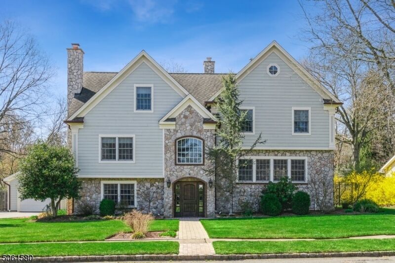 Property Photo: 6 Sandra Cir NJ 07090