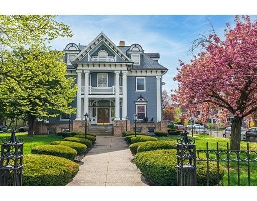 Property Photo: 38 Pleasant Street #3 MA 02125