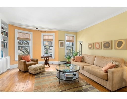 Property Photo:  101 Warren Avenue 2  MA 02116 