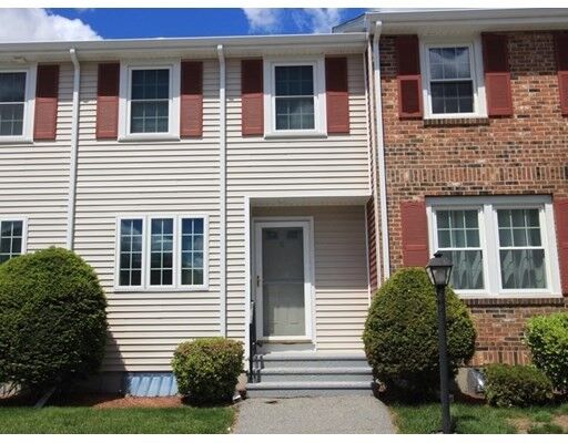 Property Photo: 14 Fernwood Dr C MA 01453