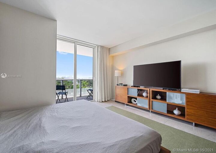 Property Photo:  50 Biscayne Blvd 605  FL 33132 