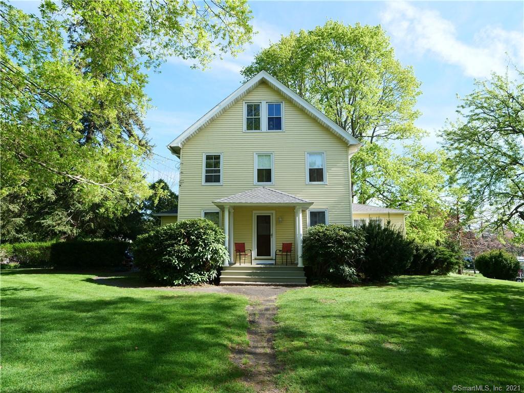 Property Photo:  465 Boston Street  CT 06437 