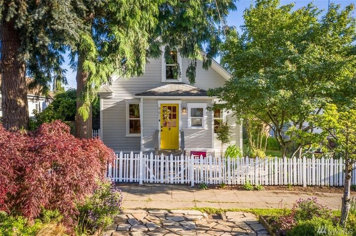 907 NW 63rd St  Seattle WA 98107 photo