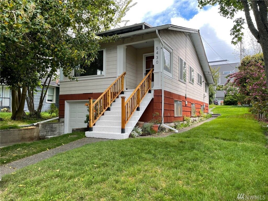 Property Photo: 5430 44th Ave SW WA 98136