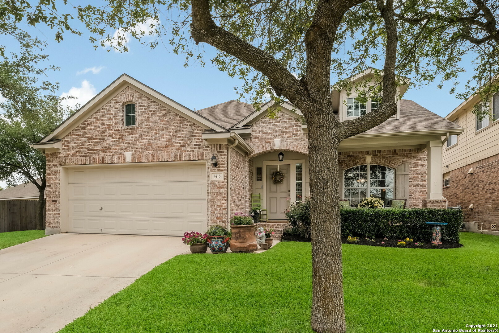 Property Photo:  3415 Bennington Way  TX 78261 