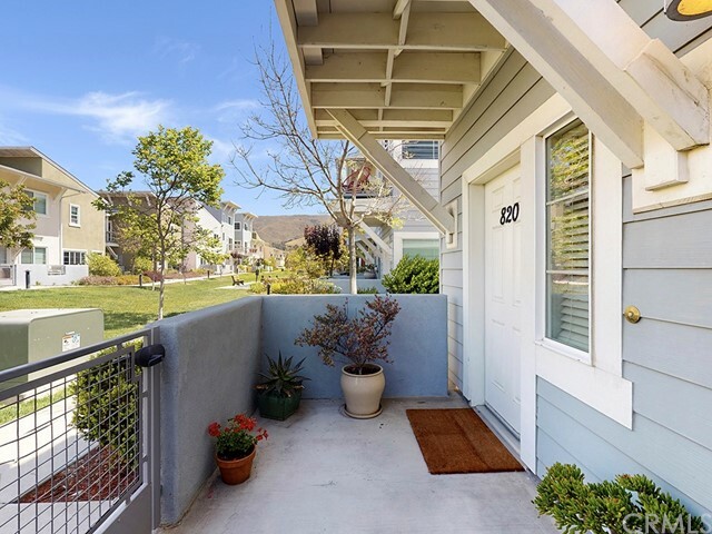 Property Photo:  820 Lawrence Drive  CA 93401 