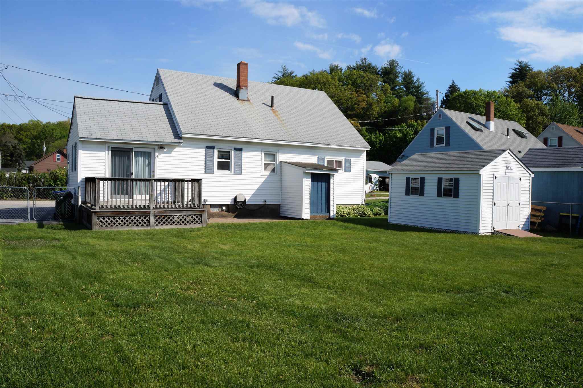 Property Photo:  15 Cliff Street  NH 03103 