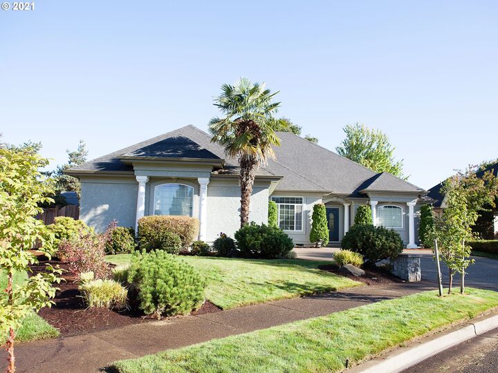 2895 Barbados Dr  Eugene OR 97408 photo