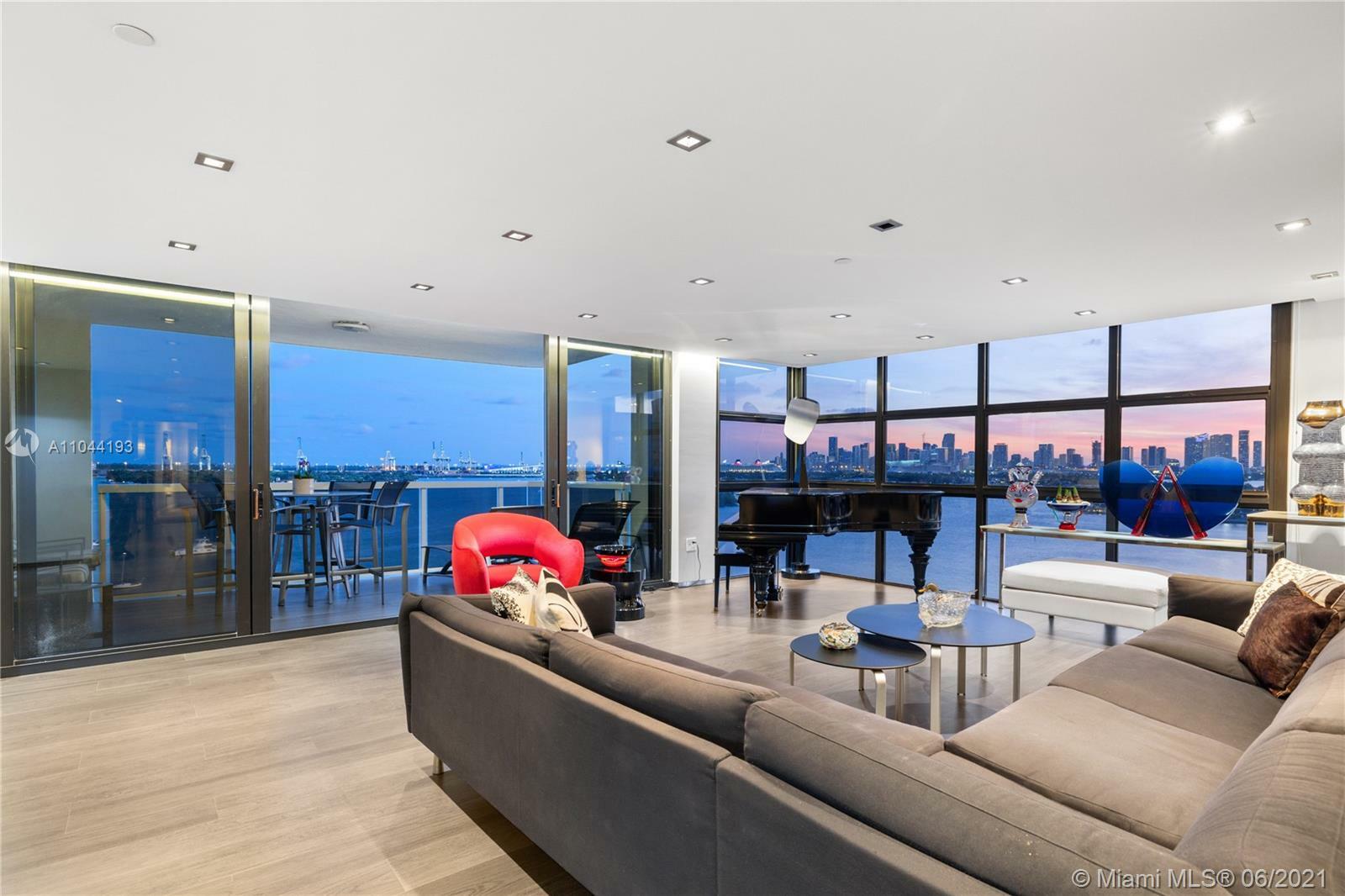 Property Photo: 9 Island Ave 1207 FL 33139