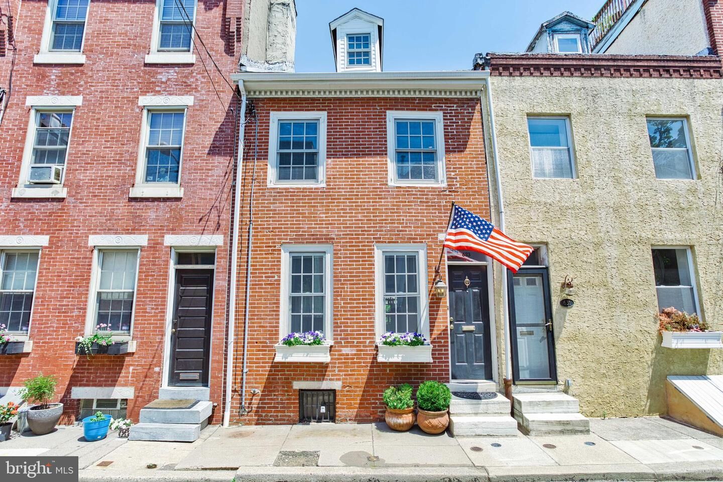 Property Photo: 633 League Street PA 19147