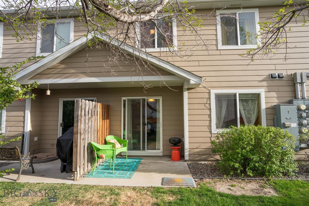 Property Photo: 625 N 5th P MT 59715