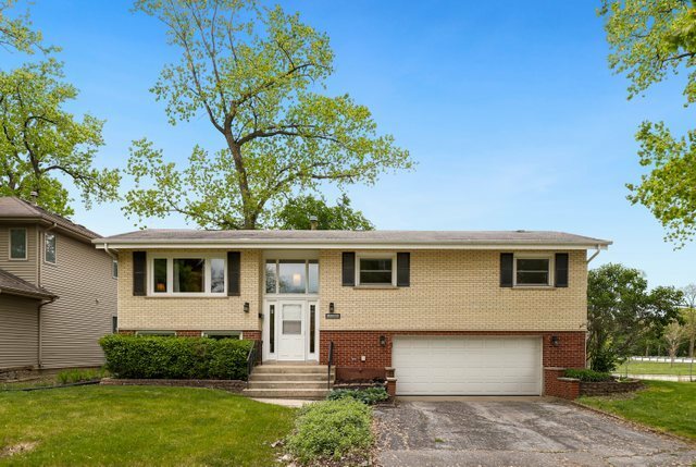 Property Photo:  18338 Klimm Avenue  IL 60430 