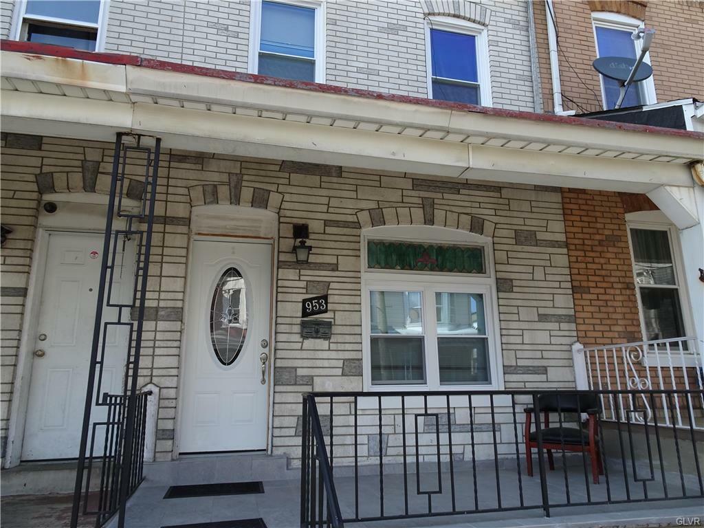 Property Photo:  953 Green Street  PA 18102 