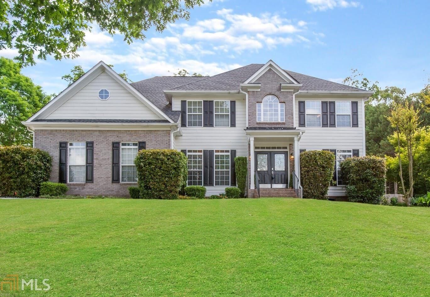 Property Photo: 9056 River Bend Ct GA 30180