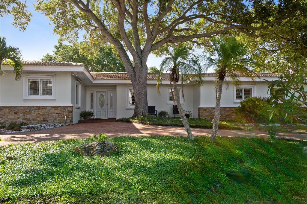 Property Photo: 309 Harbor View Lane FL 33770