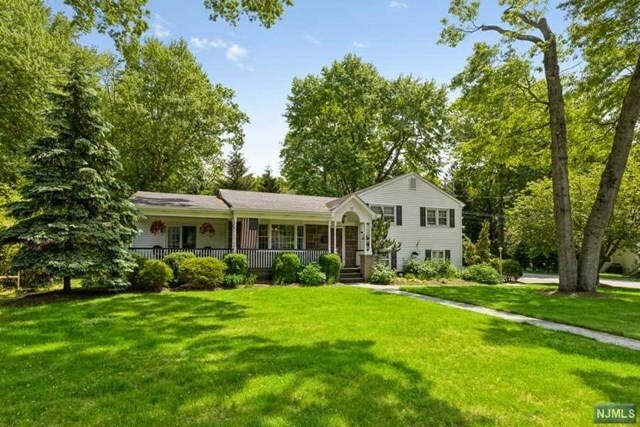 11 Kensington Avenue  Norwood NJ 07648 photo