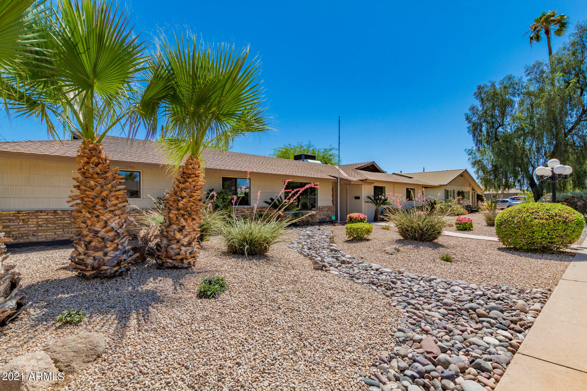 Property Photo:  1501 W Tuckey Lane  AZ 85015 