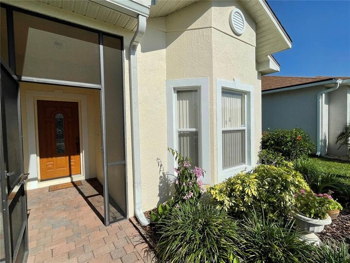 Property Photo: 2385 Salzburg Loop FL 33884