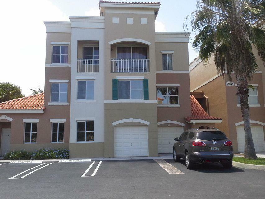 11041 Legacy Boulevard 104  Palm Beach Gardens FL 33410 photo