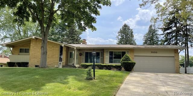 Property Photo:  3100 Angelus Drive  MI 48035 
