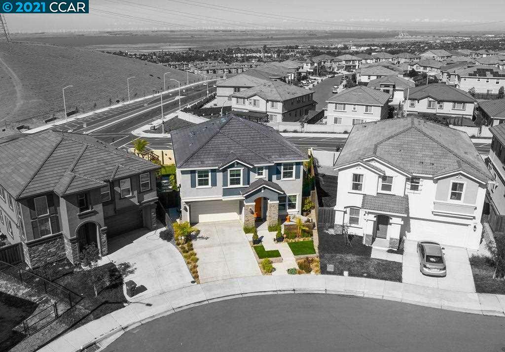 Property Photo: 2593 Modena Dr CA 94565