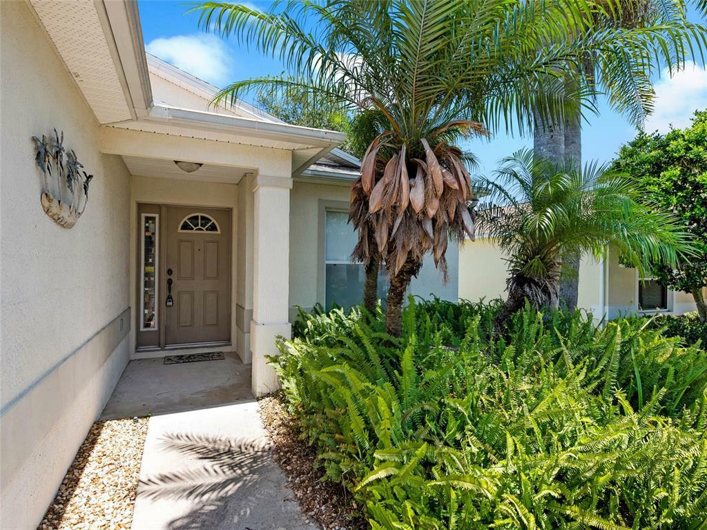 Property Photo:  214 Grand Vista Trail  FL 34748 