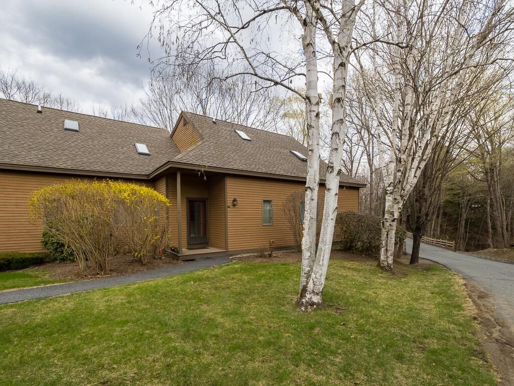 Property Photo: 1140 Murphy'S Road 4A VT 05059
