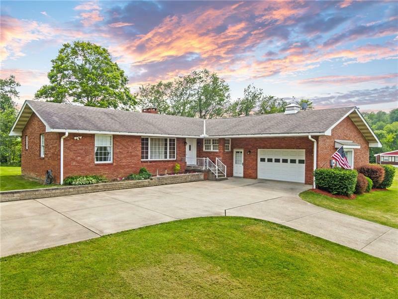 Property Photo: 806 Washington Pike PA 15312