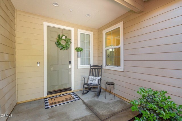 Property Photo:  1256 Fuente Drive  CA 93030 