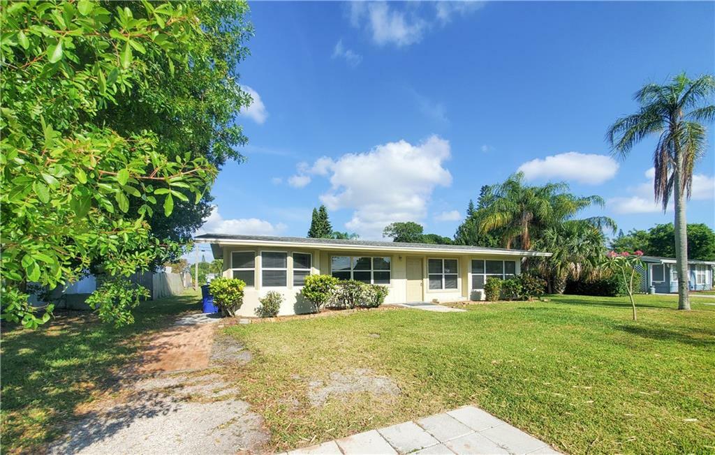 Property Photo:  1431 5th Avenue  FL 32960 