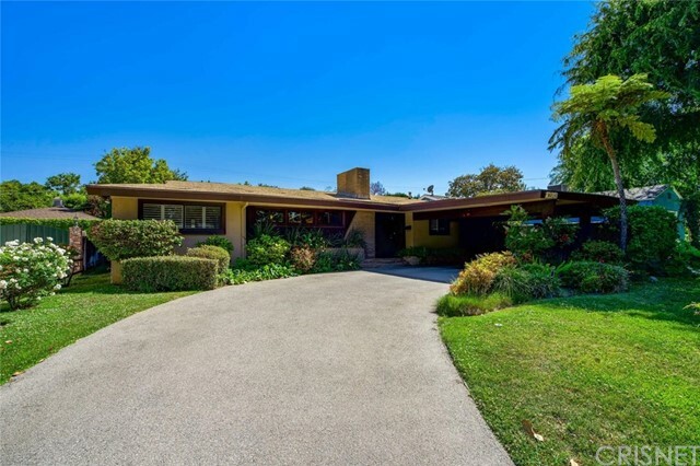 Property Photo: 12148 Morrison Street CA 91607