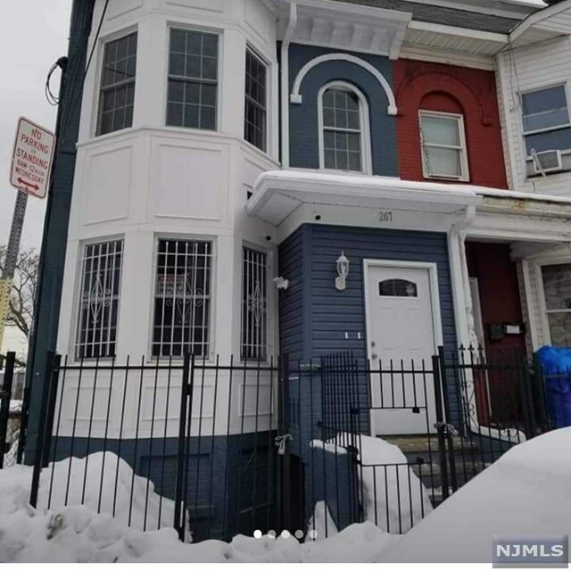 Property Photo: 267 Garside Street 1 NJ 07104