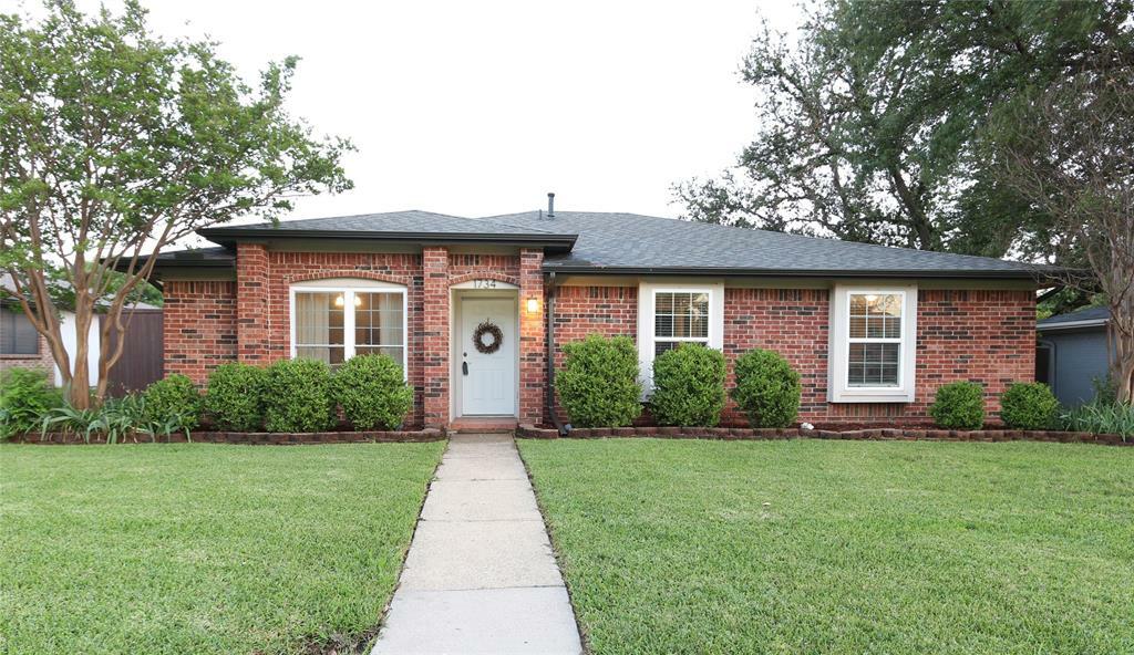 Property Photo:  1734 Clarendon Drive  TX 75067 