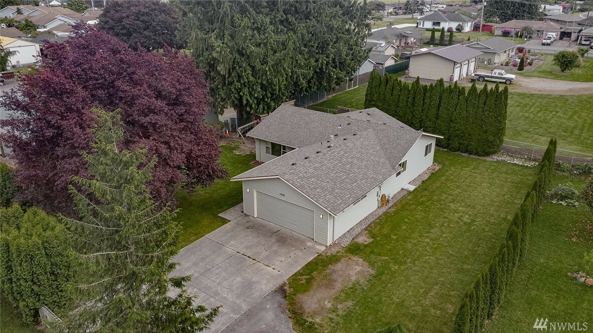 Property Photo:  1900 Britt Rd  WA 98273 