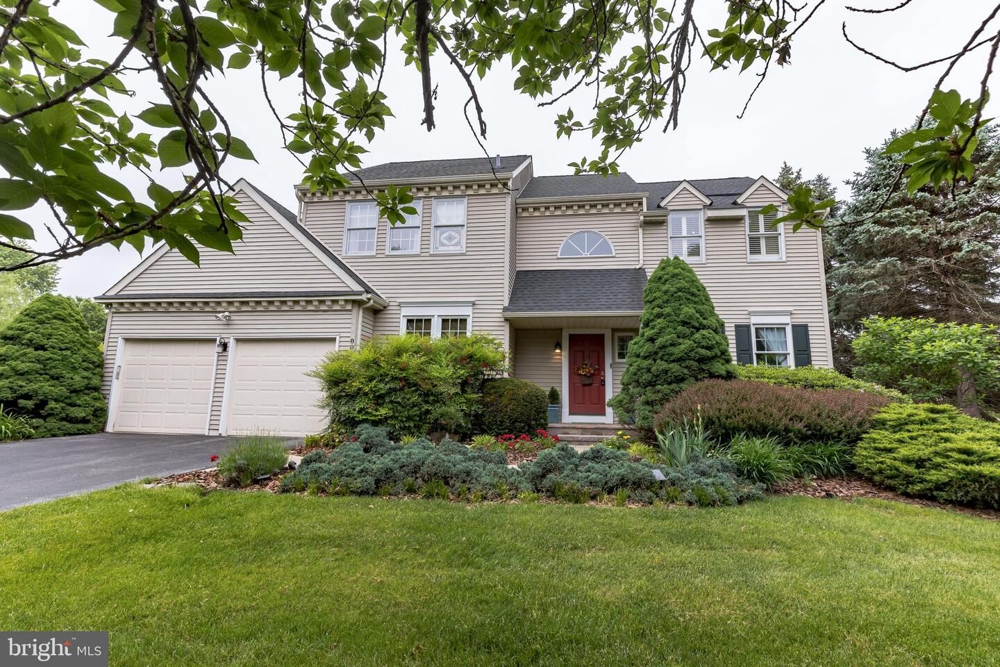 Property Photo:  801 Quail Way  PA 19425 