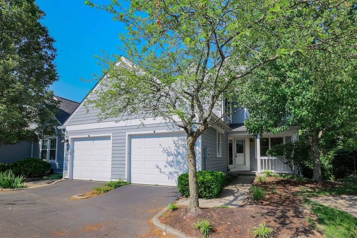 17 Greenhouse Ln  Cincinnati OH 45209 photo