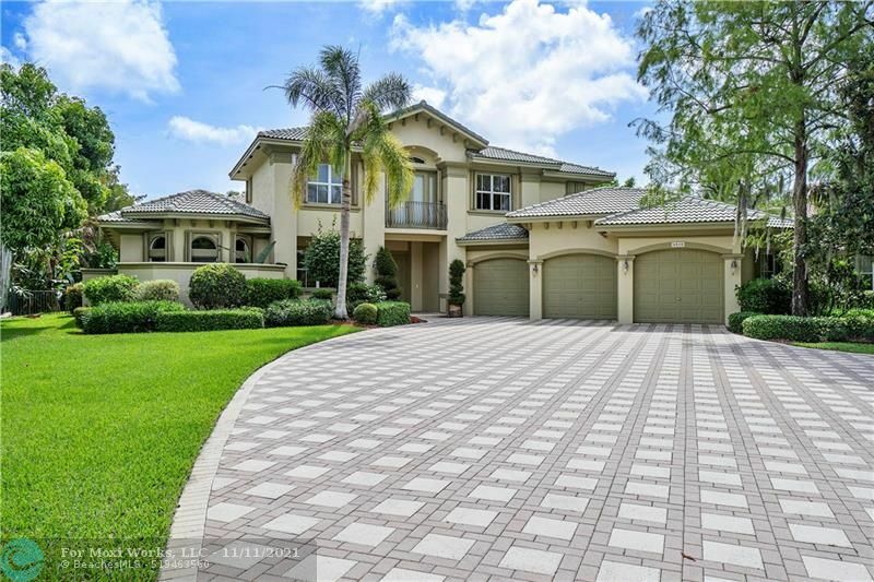 Property Photo: 6030 NW 91st Ave FL 33067