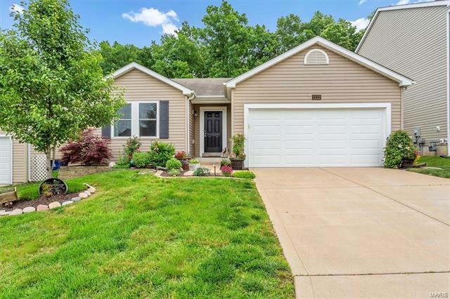 Property Photo:  1222 Oakholt Court   63048 