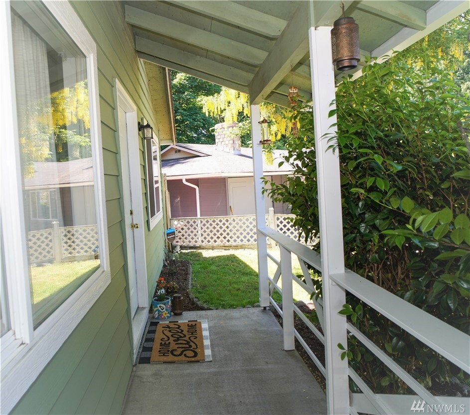 Property Photo: 8516 9th Place NE WA 98258
