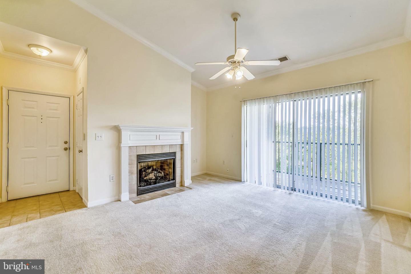 Property Photo: 19617 Galway Bay Circle 403 MD 20874