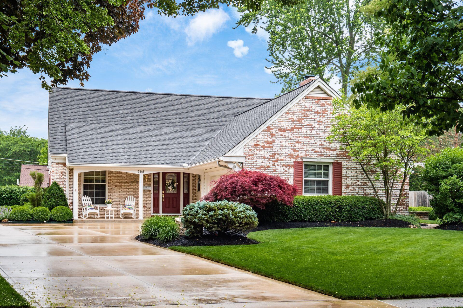 Property Photo: 3665 Seaford Drive OH 43220