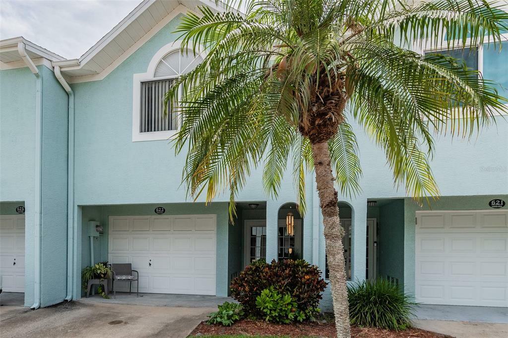 Property Photo:  623 Garland Circle  FL 33785 