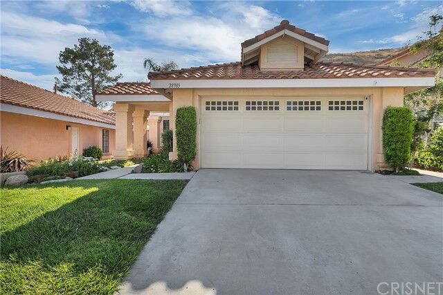 Property Photo: 28983 Sam Place CA 91387