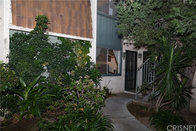 Property Photo:  104 E Ventura Street E  CA 93060 