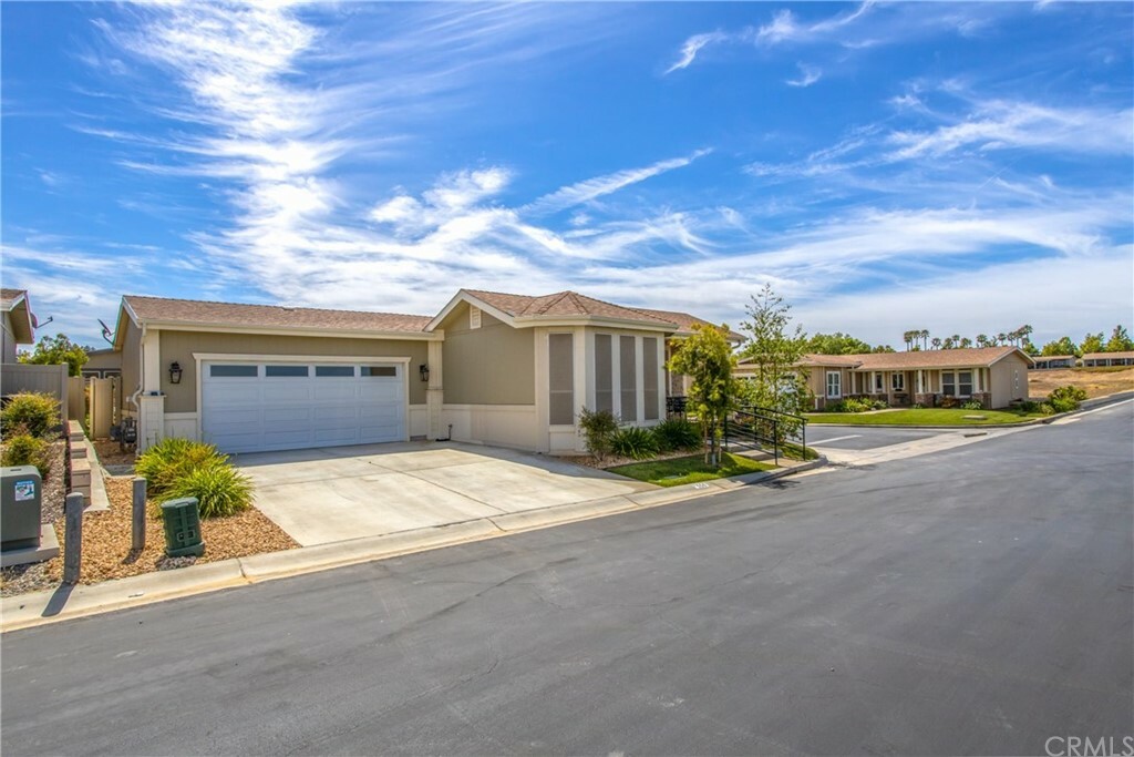 Property Photo: 10961 Desert Lawn Drive 550 CA 92320