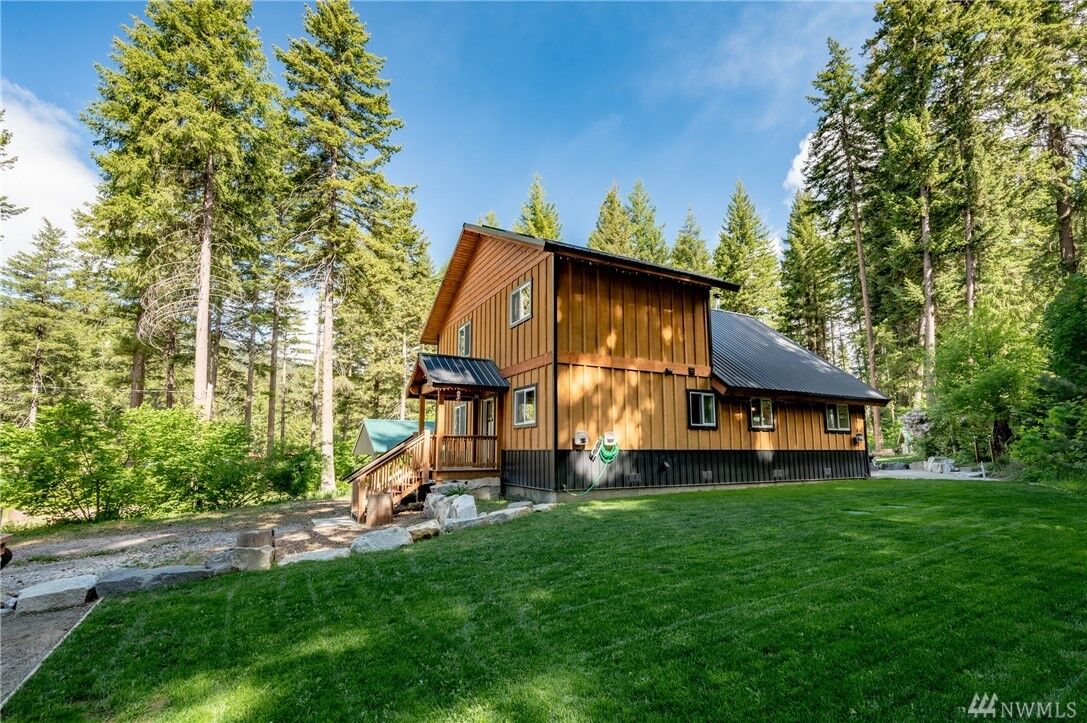 Property Photo: 22421 Stirrup St WA 98847