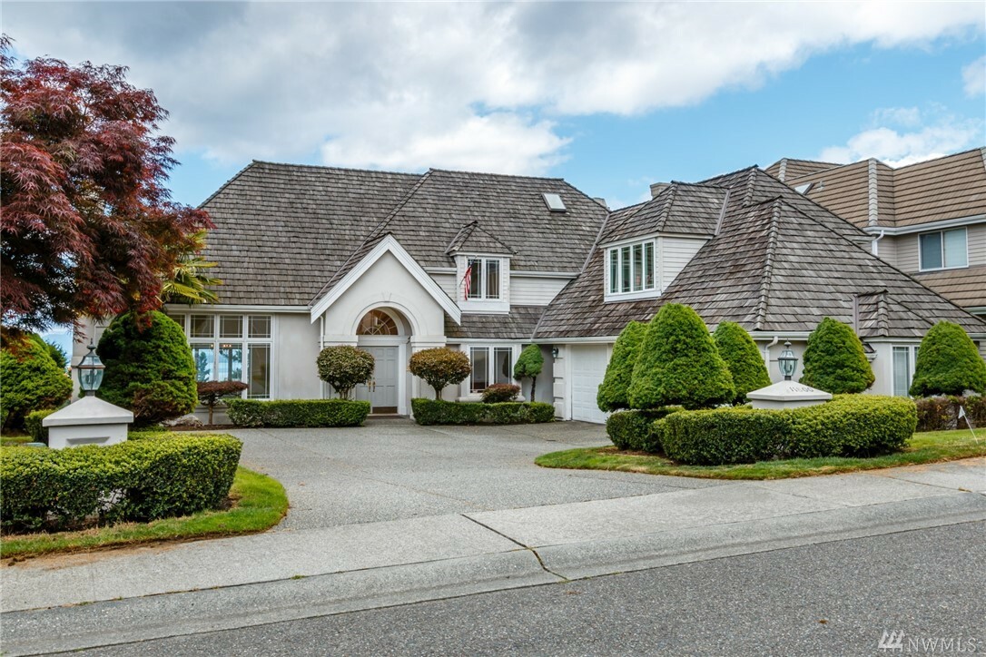Property Photo: 11800 59th Ave W WA 98275