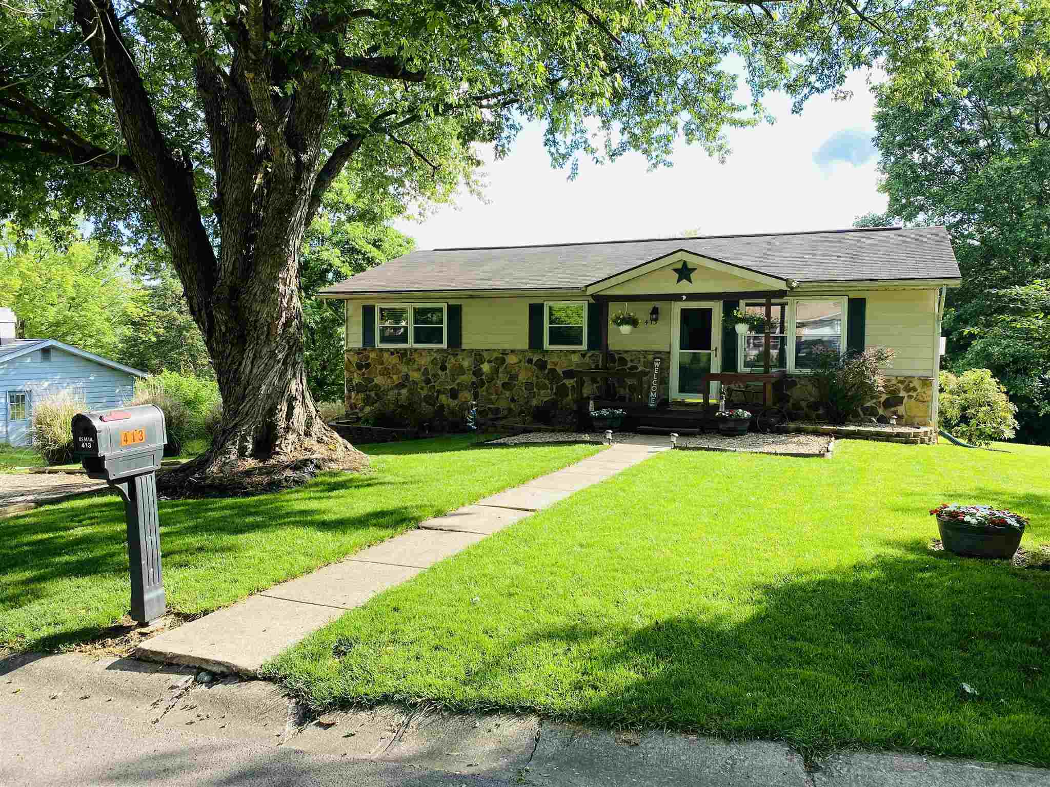 Property Photo: 413 Tamera Lane IN 47429